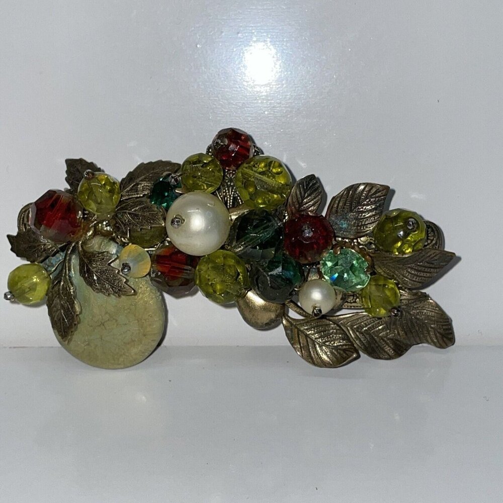 Rare Vintage Miriam Haskell Brooch Pin Gold Tone Faux Pearl Filigree Glows READ